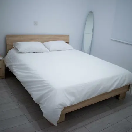 Mackenzy Luxury شقة Scala